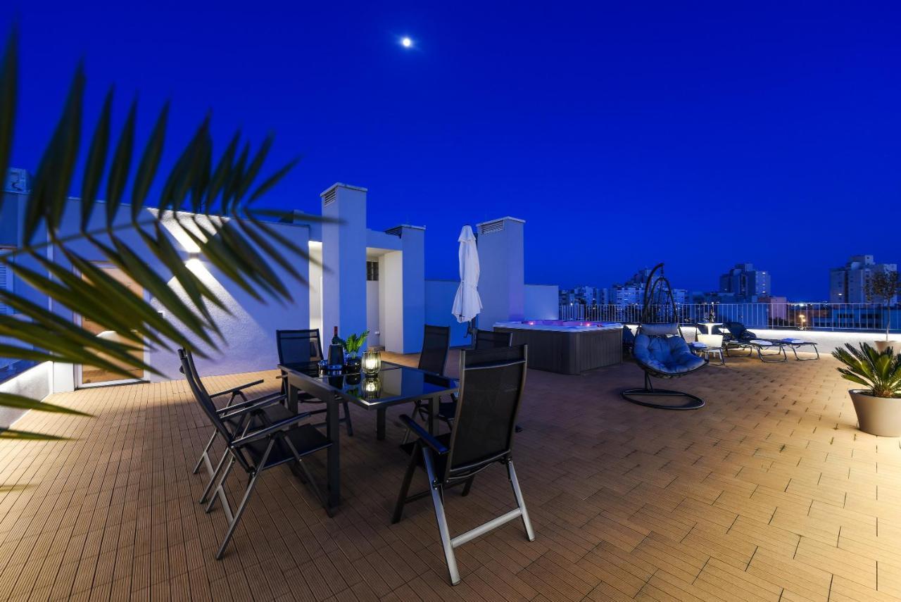 דירות Zadar Sunset Penthouse With Spectacular View And Jacuzzi מראה חיצוני תמונה