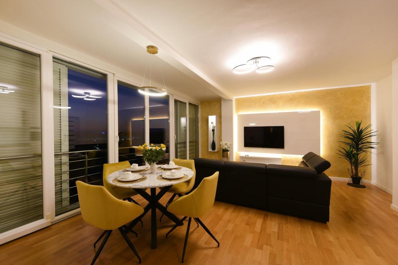 דירות Zadar Sunset Penthouse With Spectacular View And Jacuzzi מראה חיצוני תמונה