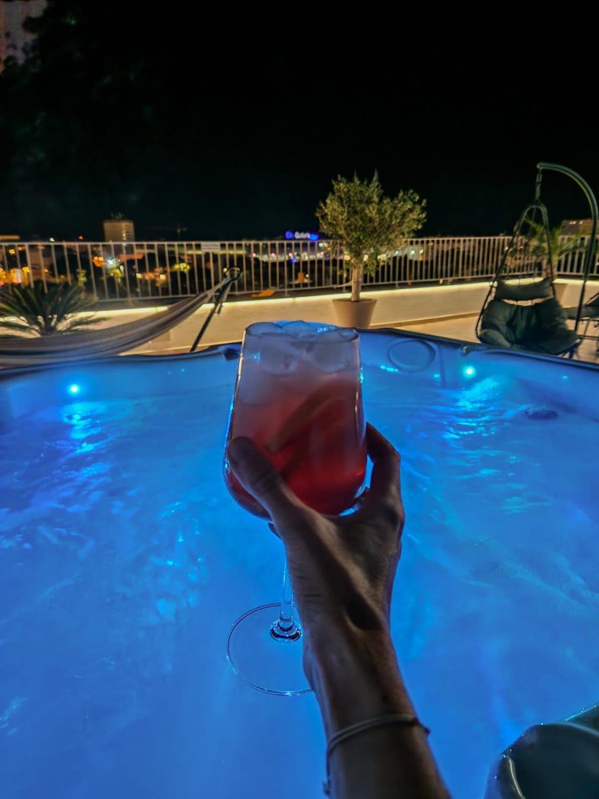 דירות Zadar Sunset Penthouse With Spectacular View And Jacuzzi מראה חיצוני תמונה